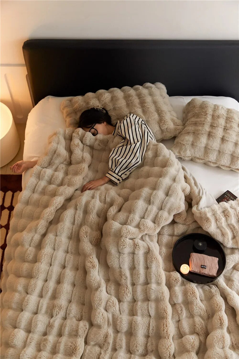 Ladies' Blanket Plysj Warm and Comfortable