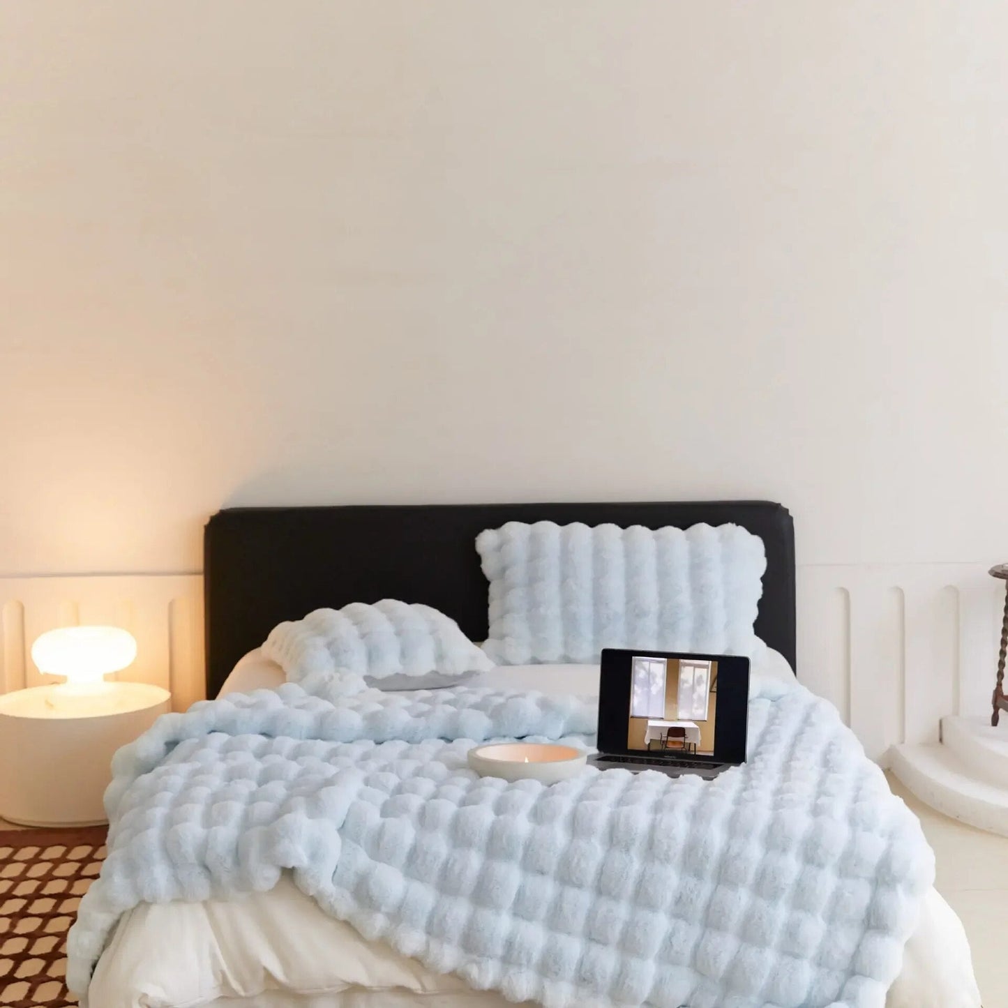 Ladies' Blanket Plysj Warm and Comfortable