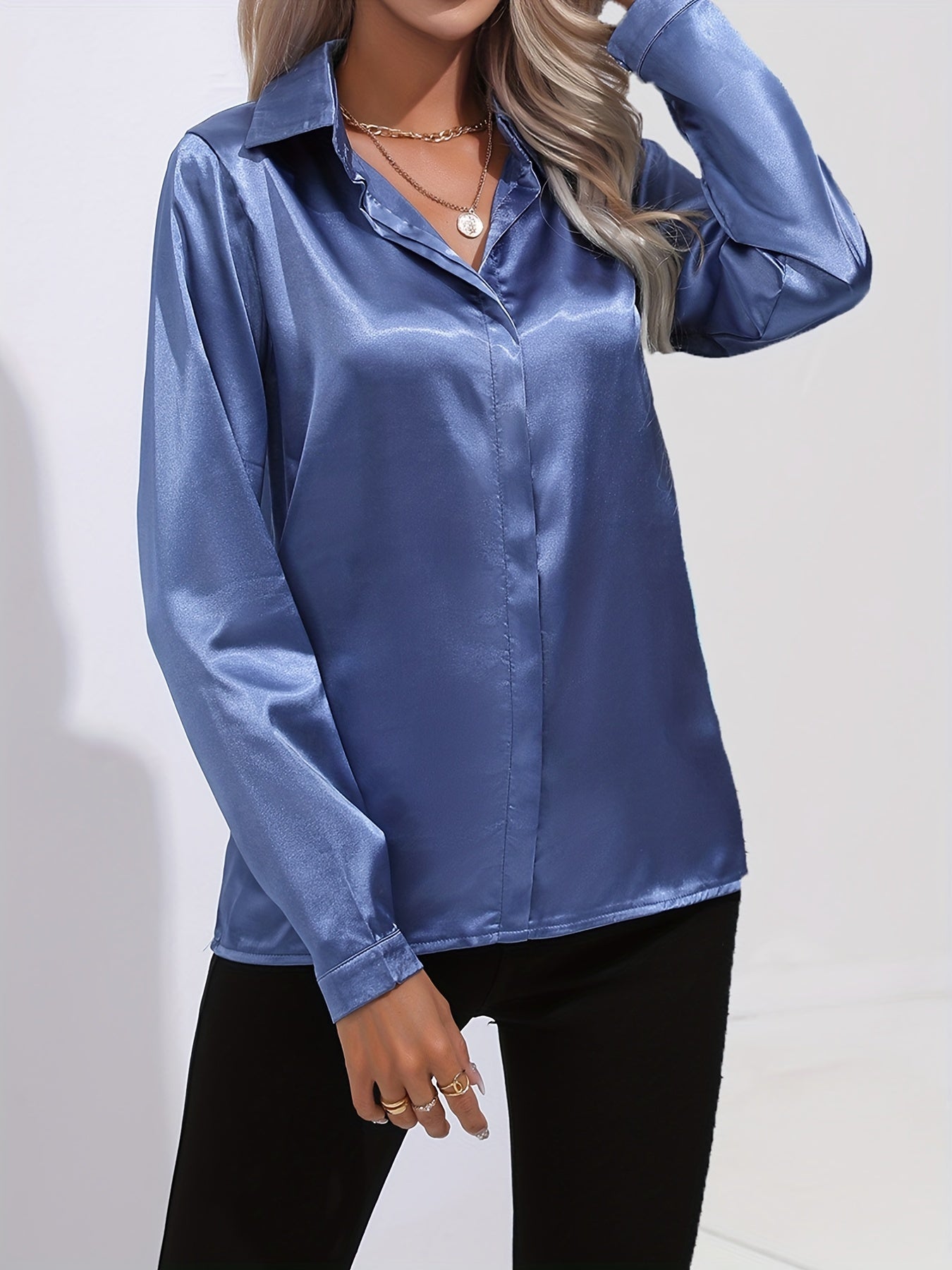 Ladies' Blouse in Chic Autumn Style