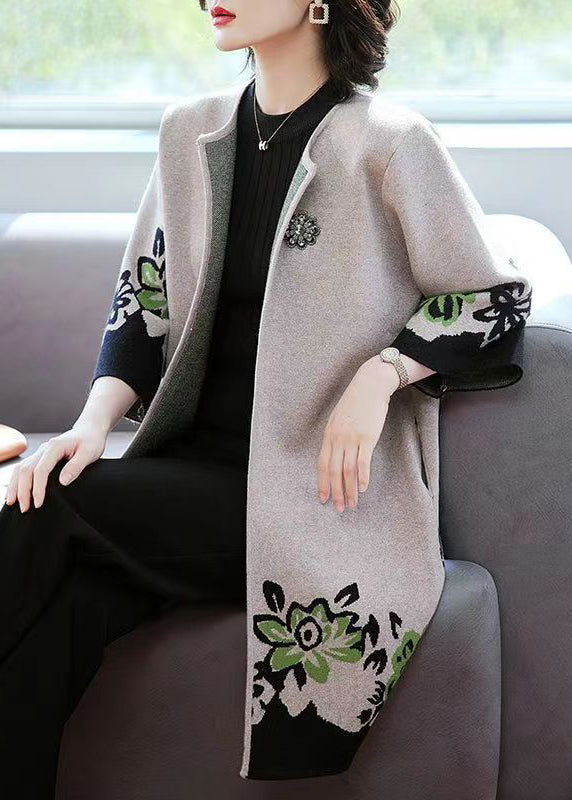 Ladies Knitted Cardigan with O-neck and Patchwork