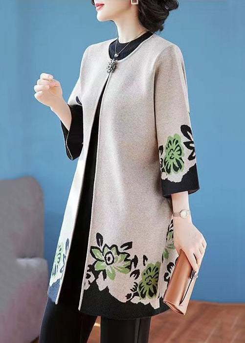 Ladies Knitted Cardigan with O-neck and Patchwork