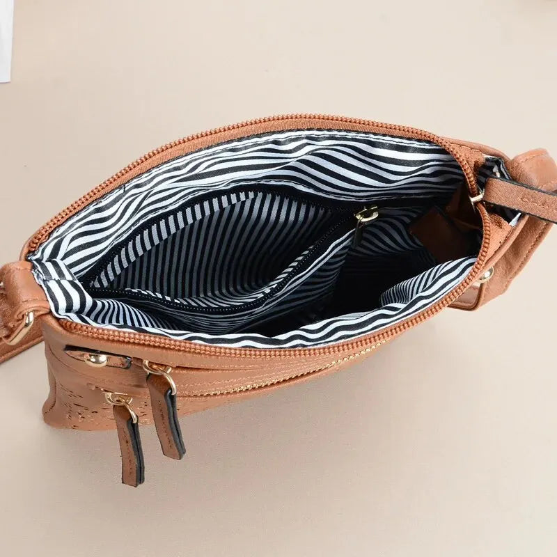 Ladies Shoulder Bag Retro-Chic Faux Leather