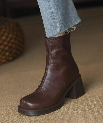 Ladies ankle boots with thick heel and zip closure