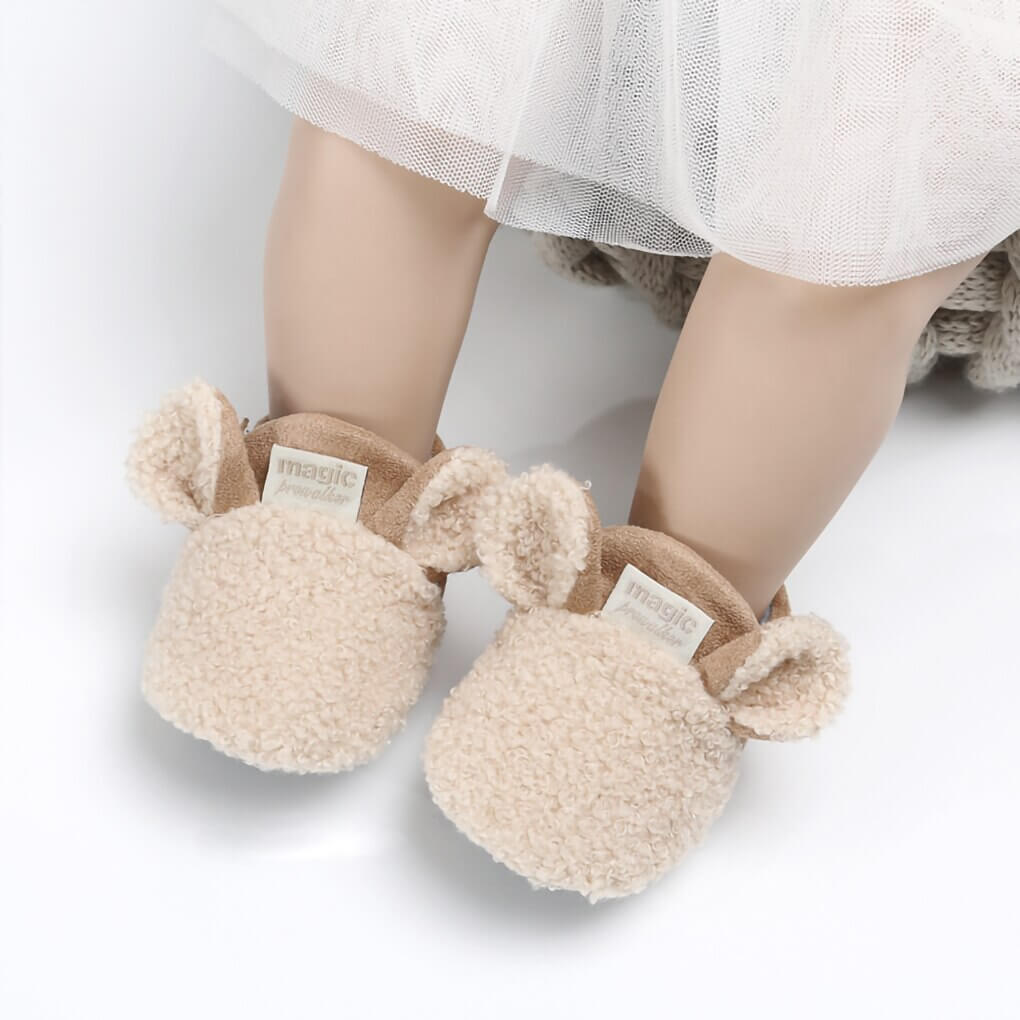 Lam design baby shoes