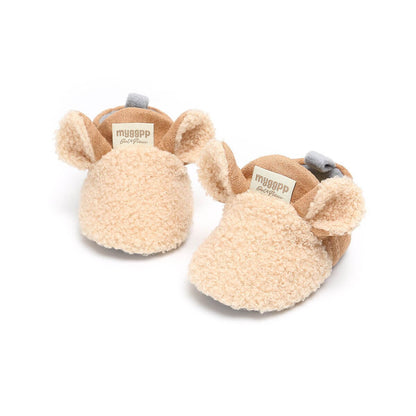 Lam design baby shoes