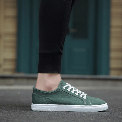 Lightweight Canvas Men's Shoes