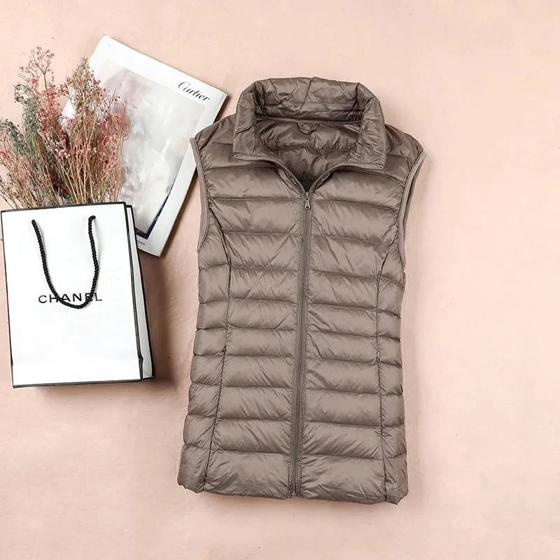 Lightweight Women's puffer jacket
