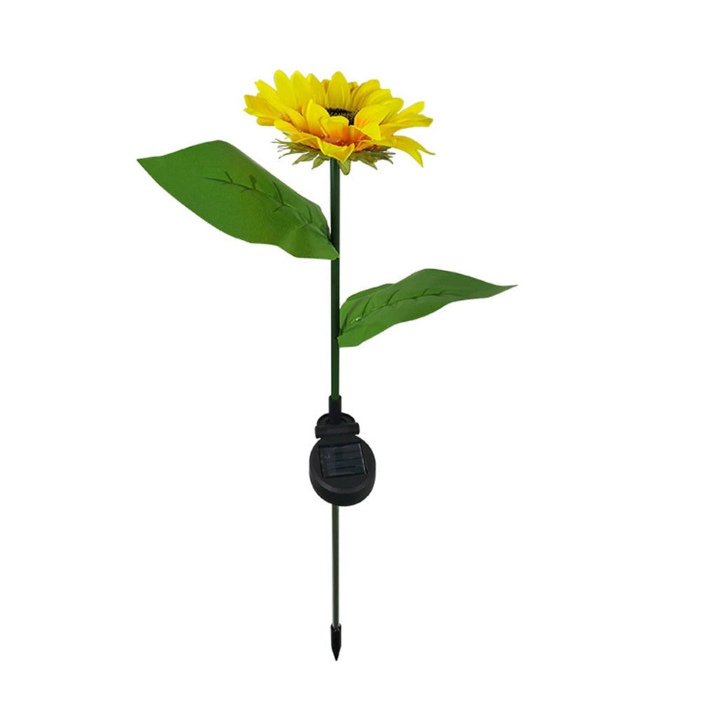 Lily Solar Garden Pole Light