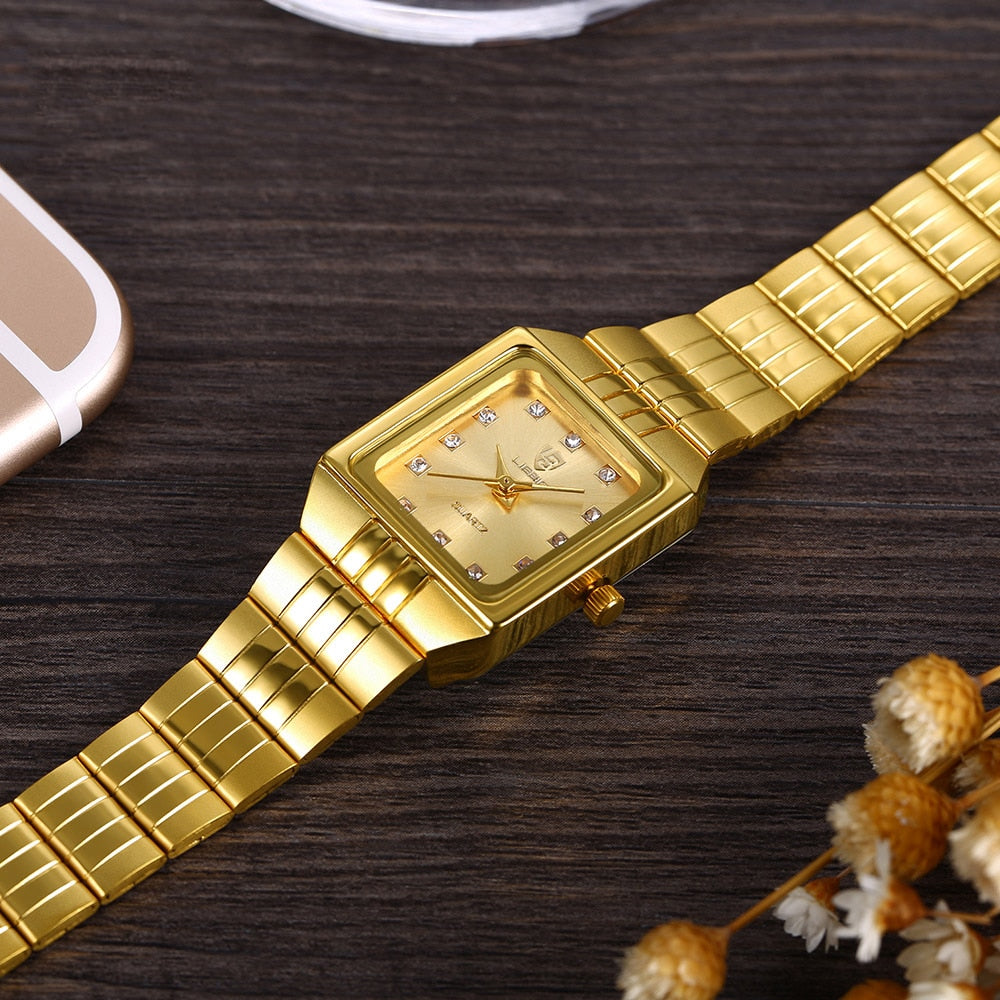 Luxury Gold Square Wristwatch