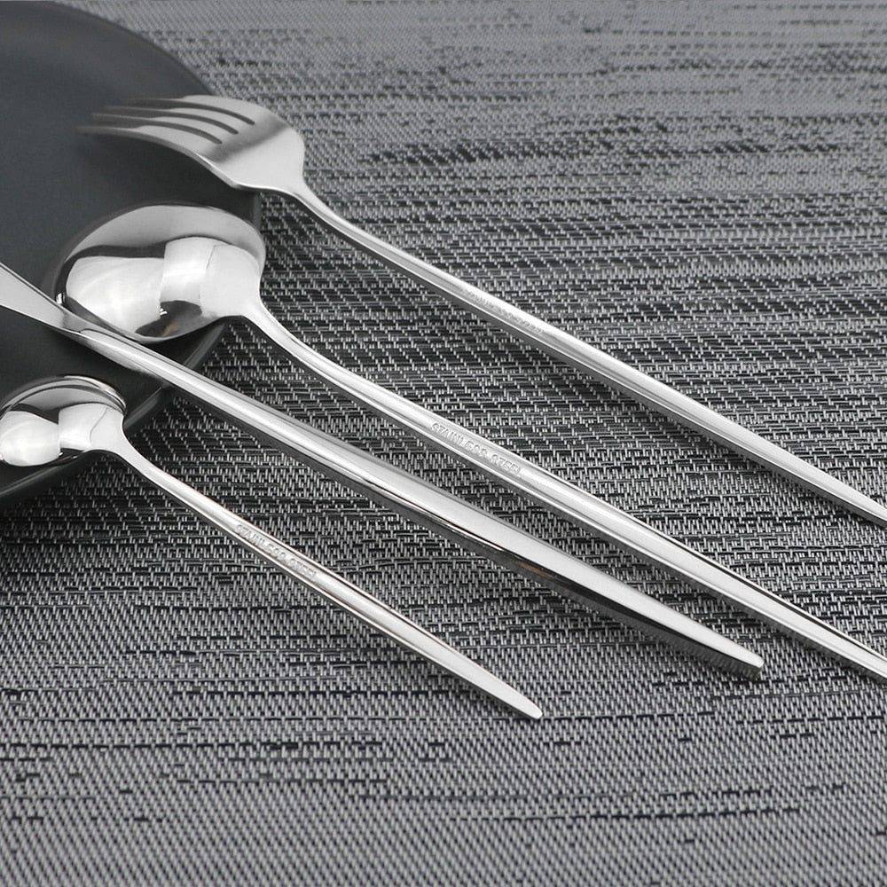 Luxury cutlery set