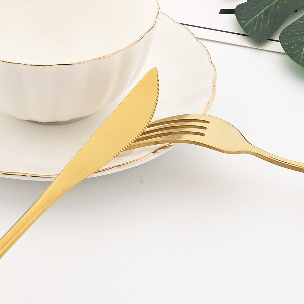 Luxury cutlery set