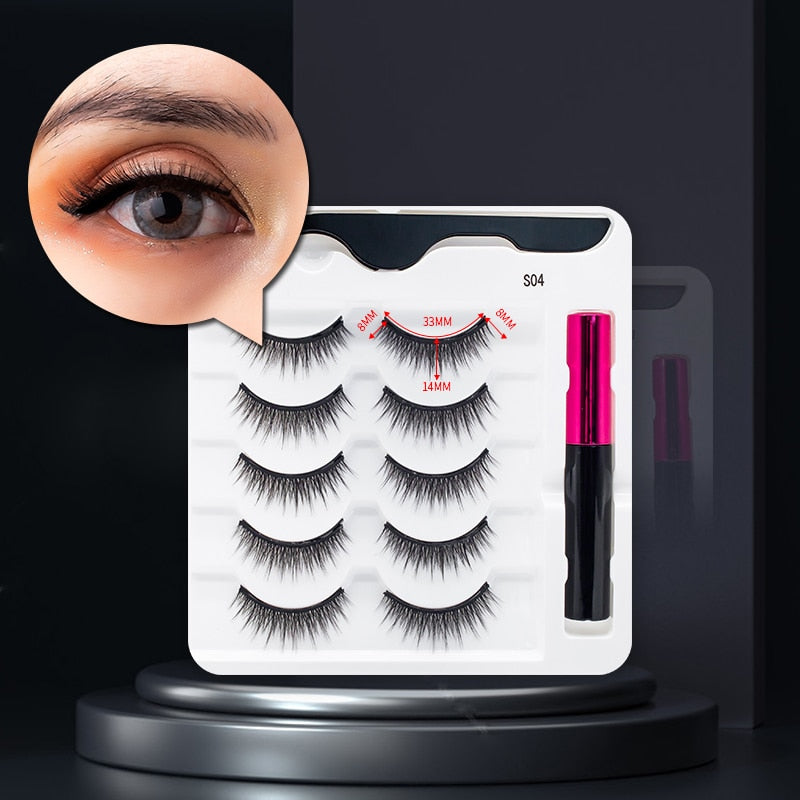Magnetic False Eyelashes and Eyeliner Set