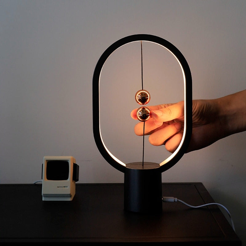Magnetic LED balance lamp