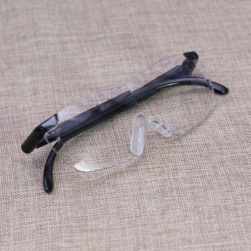 Magnifying glasses | 250-degree vision