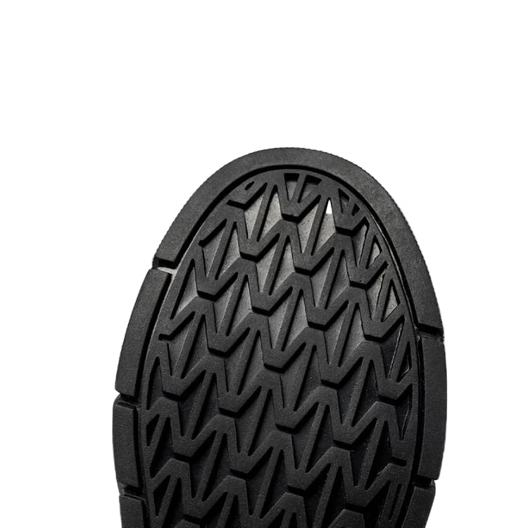 Men's Boots with Ergonomic Design