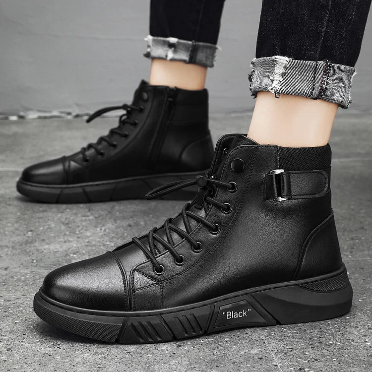 Men's Boots with Ergonomic Design
