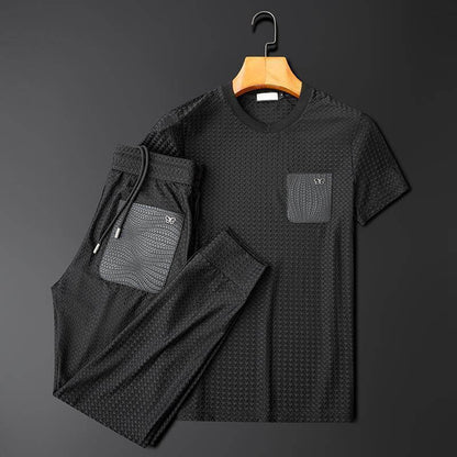 Men's Leisure Set Comfortable Polyester T-shirt and Pants