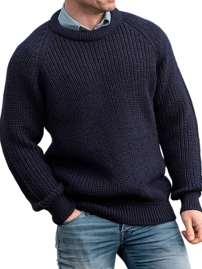 Men's Round Neck Knitted Sweater with Timeless Design