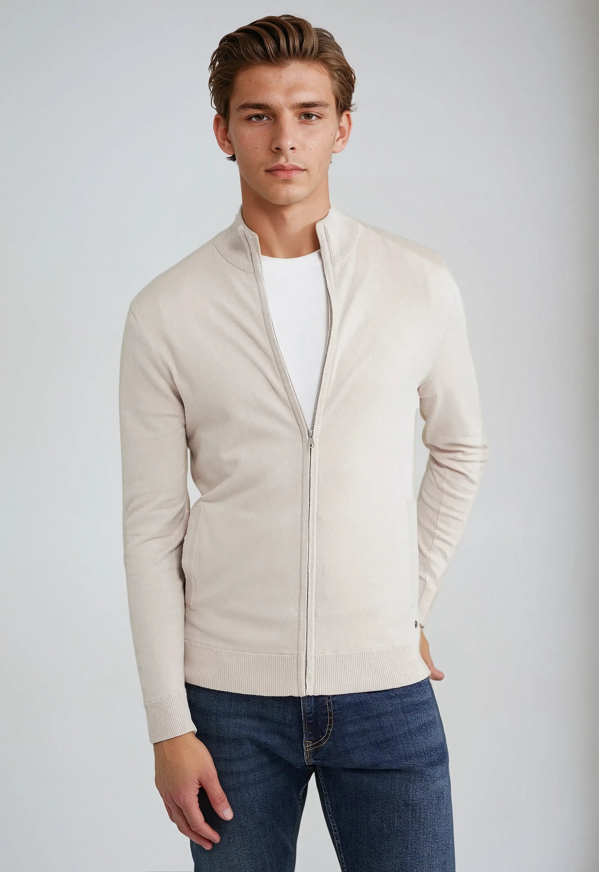 Men's Sweatshirt with Full Zipper and Modern Style