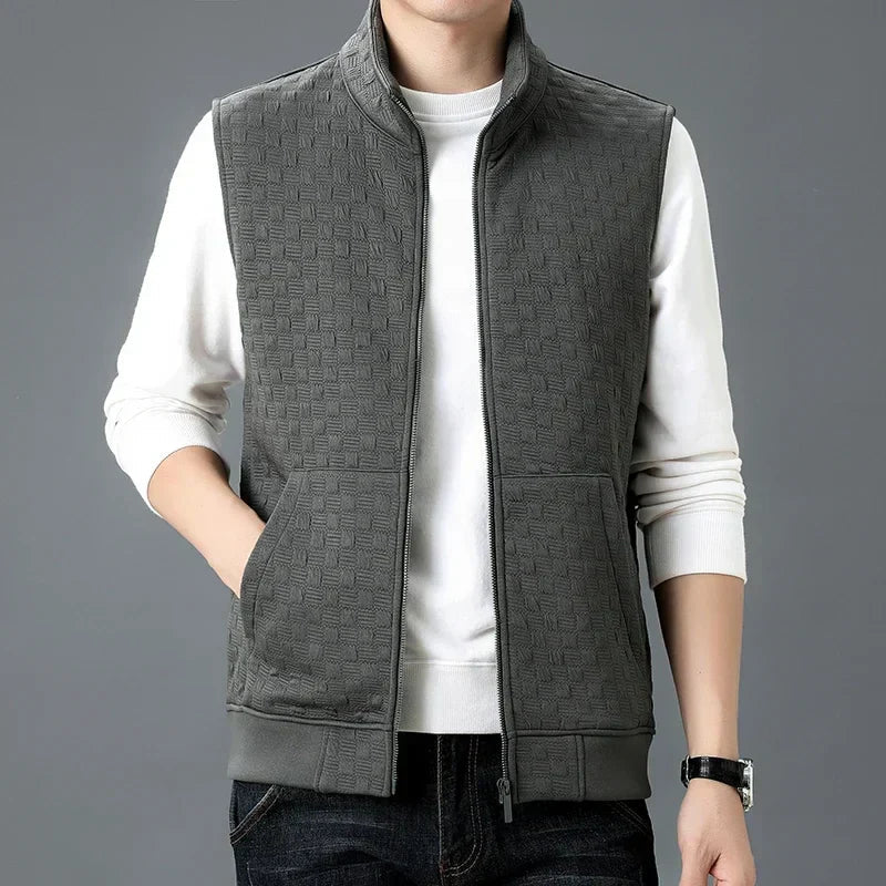 Men's Textured Zip Jacket with Deep Pockets