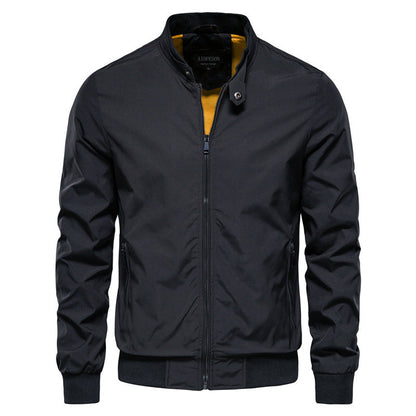 Men's Windbreaker Casual Style Lightweight and Windproof