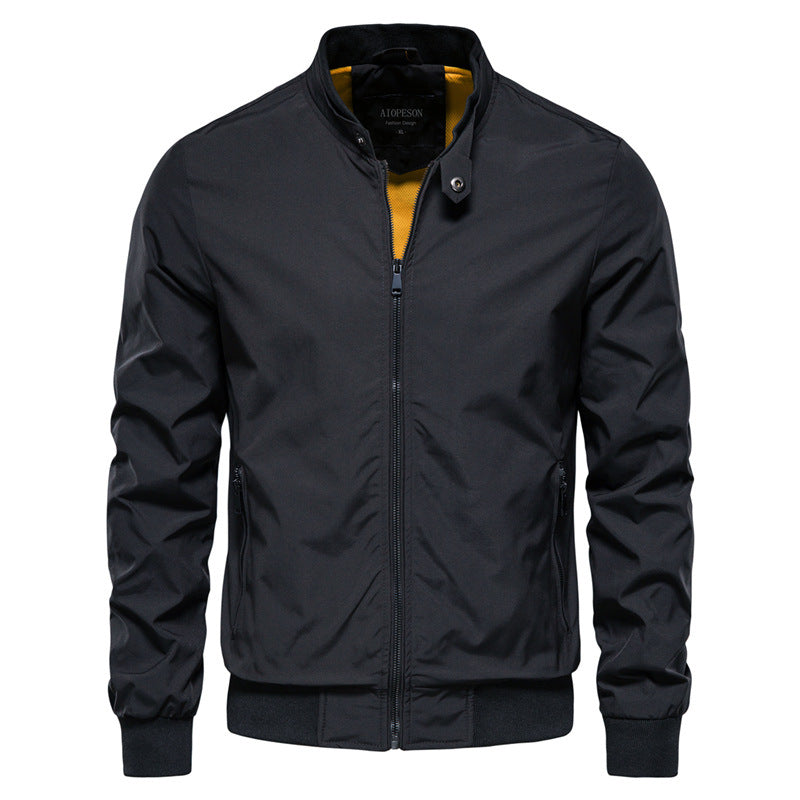 Men's Windbreaker Casual Style Lightweight and Windproof