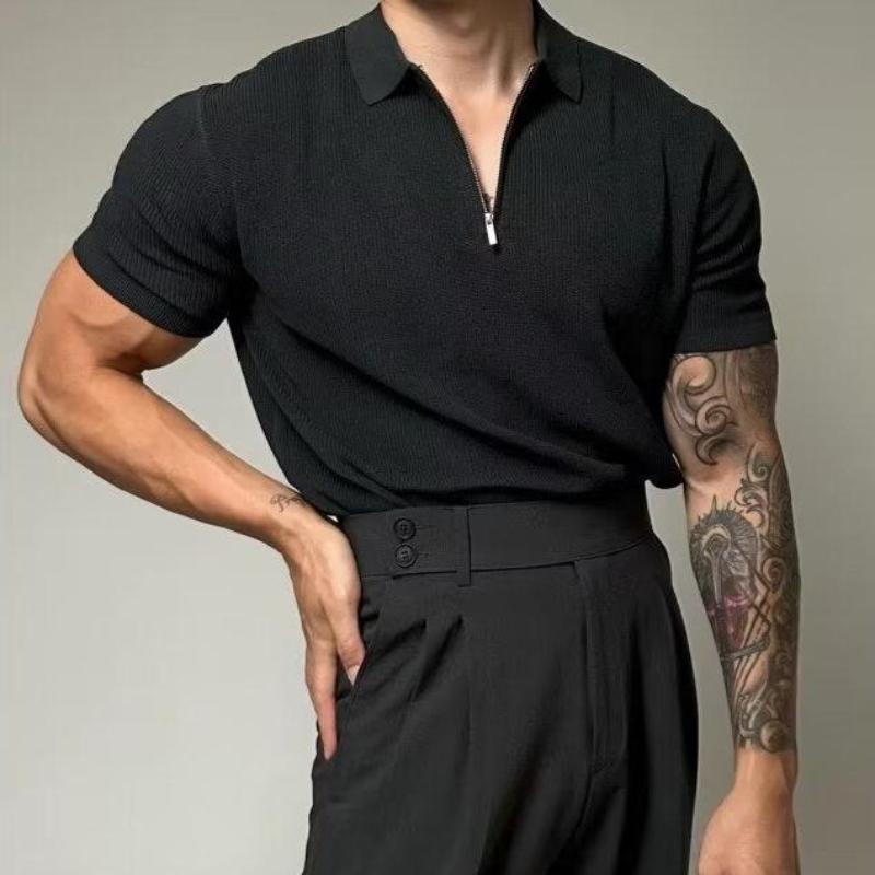 Men's Zip-Up Muscle Sweater With Modern Details