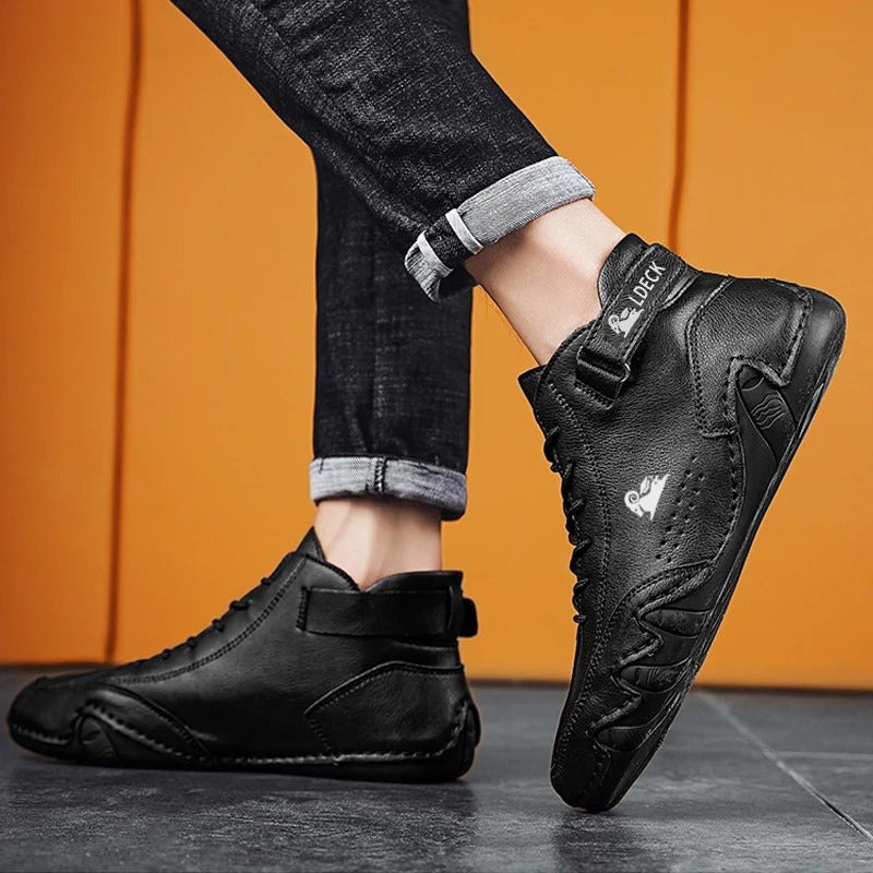 Men's casual high-top trainers