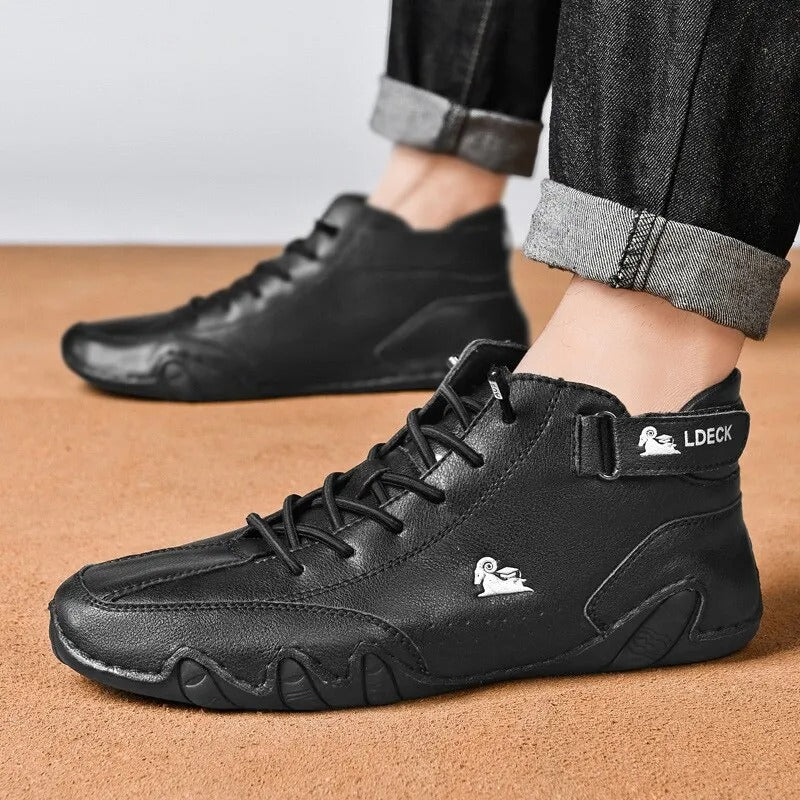 Men's casual high-top trainers