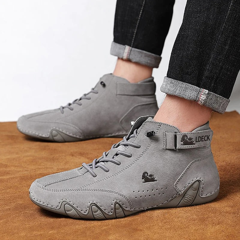 Men's casual high-top trainers