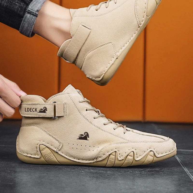 Men's casual high-top trainers
