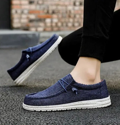 Men's casual lace-up shoes