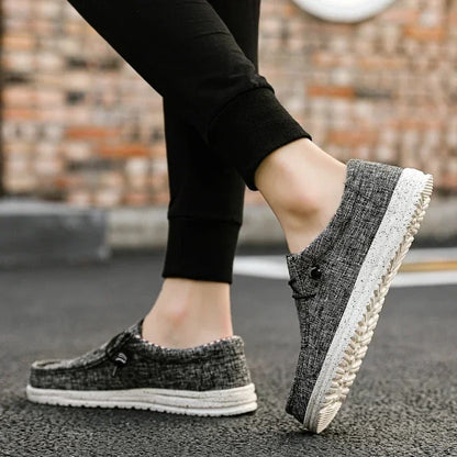 Men's casual lace-up shoes