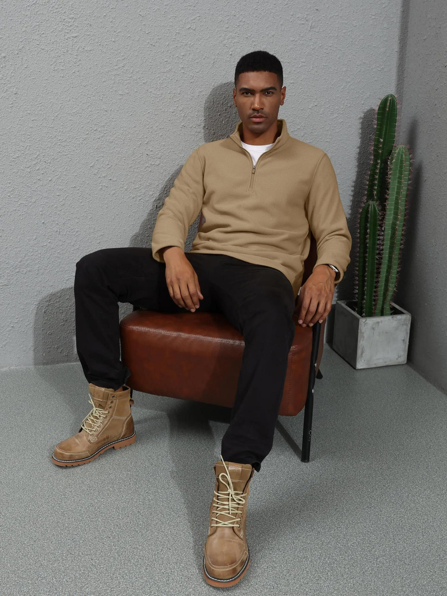 Men's quarter-zip pullover