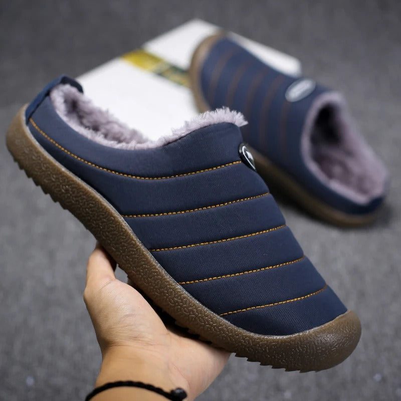 Men's slip-on winter shoes with plush lining and rubber soles