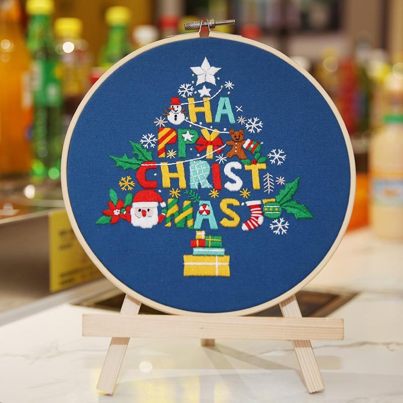 Merry Christmas Embroidery Set