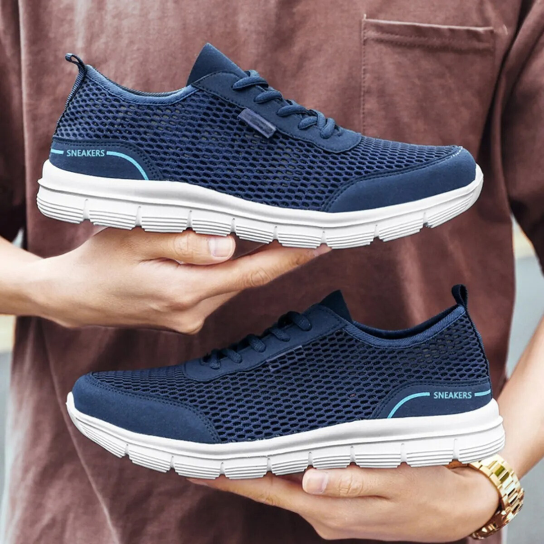 Mesh running shoes for men
