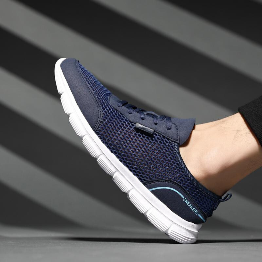 Mesh running shoes for men