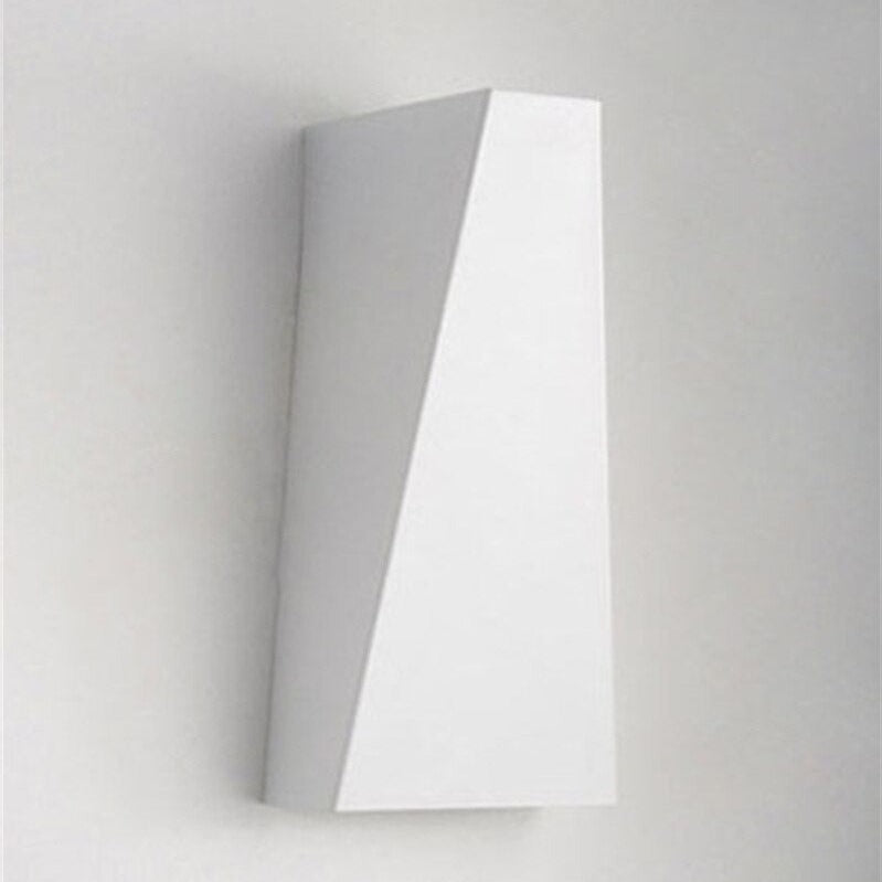 Minimal Geometric Wall Lamp