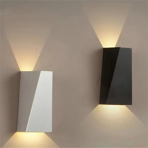 Minimal Geometric Wall Lamp