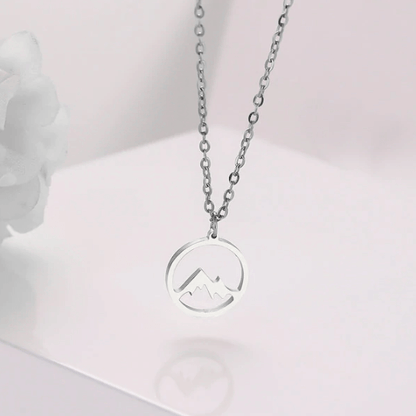 Mountain Hill Chain