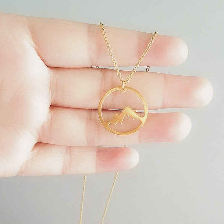 Mountain Hill Chain
