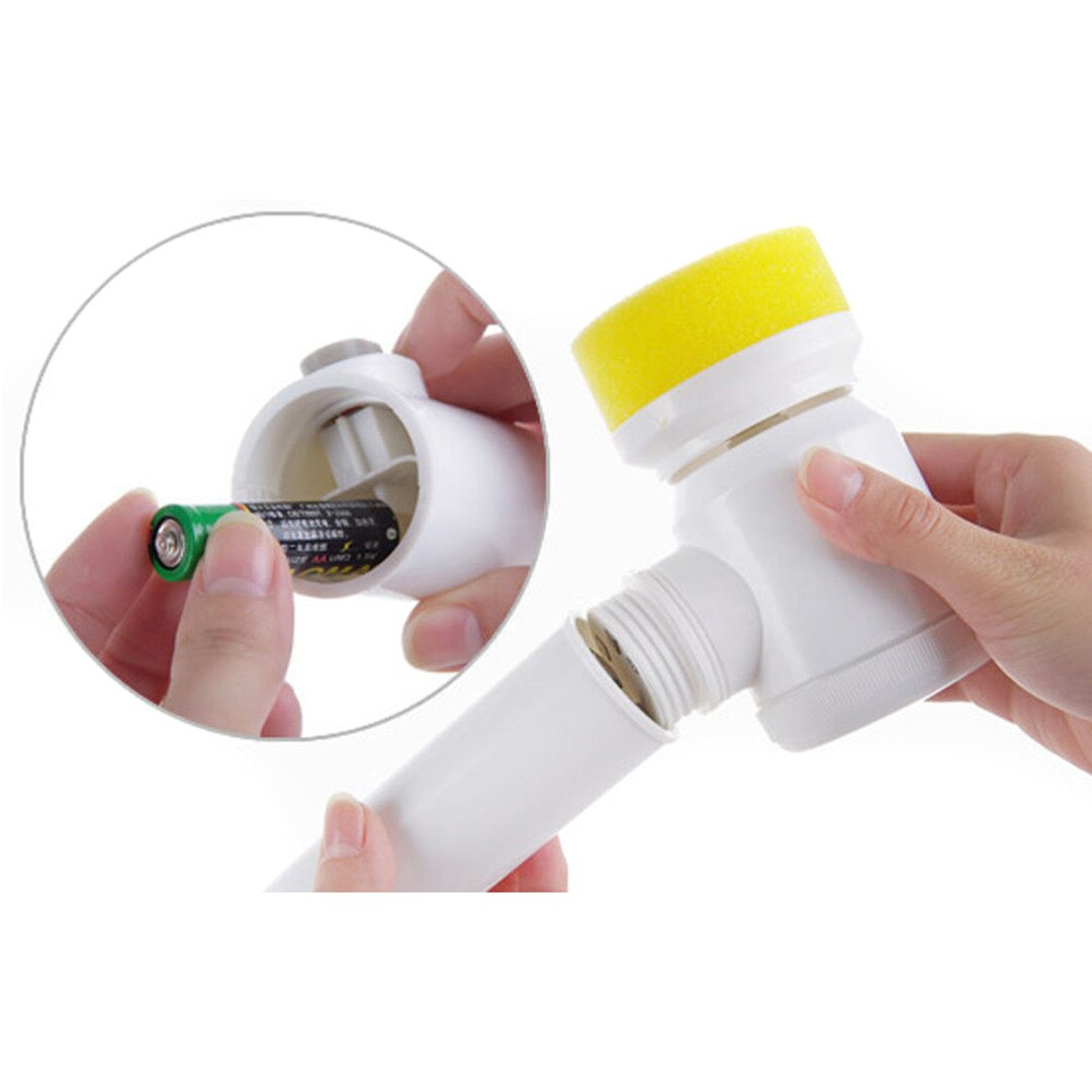 Multifunctional cleaning brush