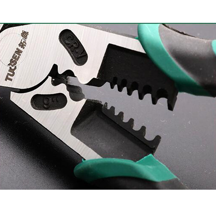 Multifunctional wire cutters