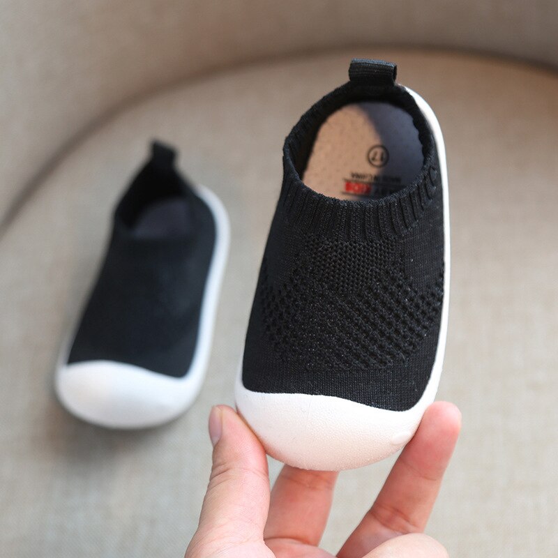 Non-slip baby shoes