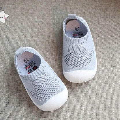 Non-slip baby shoes