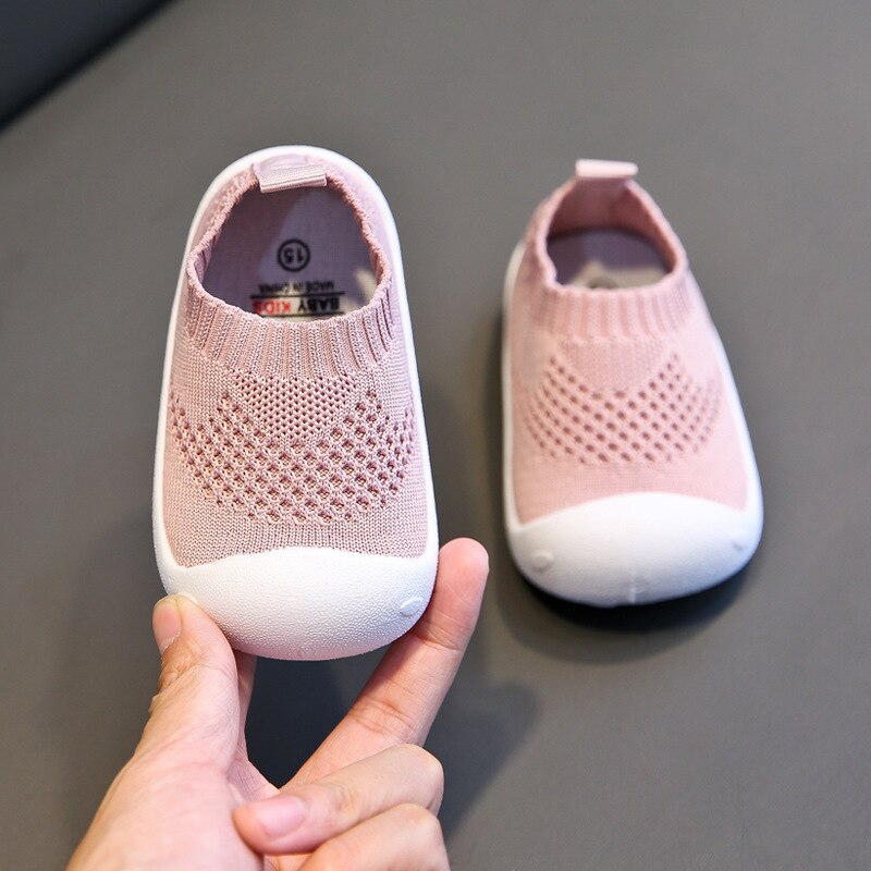 Non-slip baby shoes
