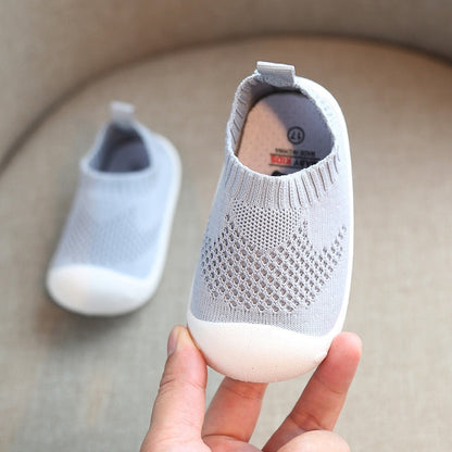 Non-slip baby shoes