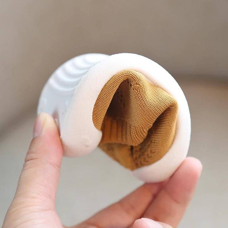 Non-slip baby shoes