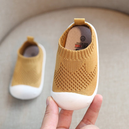 Non-slip baby shoes
